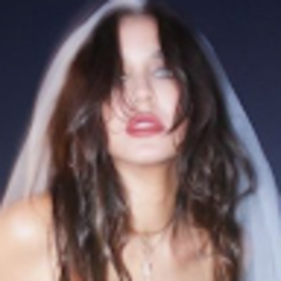 Meet your Posher, Grace - Picture 1 of 1